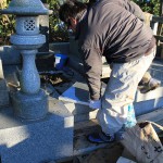 高崎市三ツ寺町のお寺にて、お墓のリフォーム工事をしています。